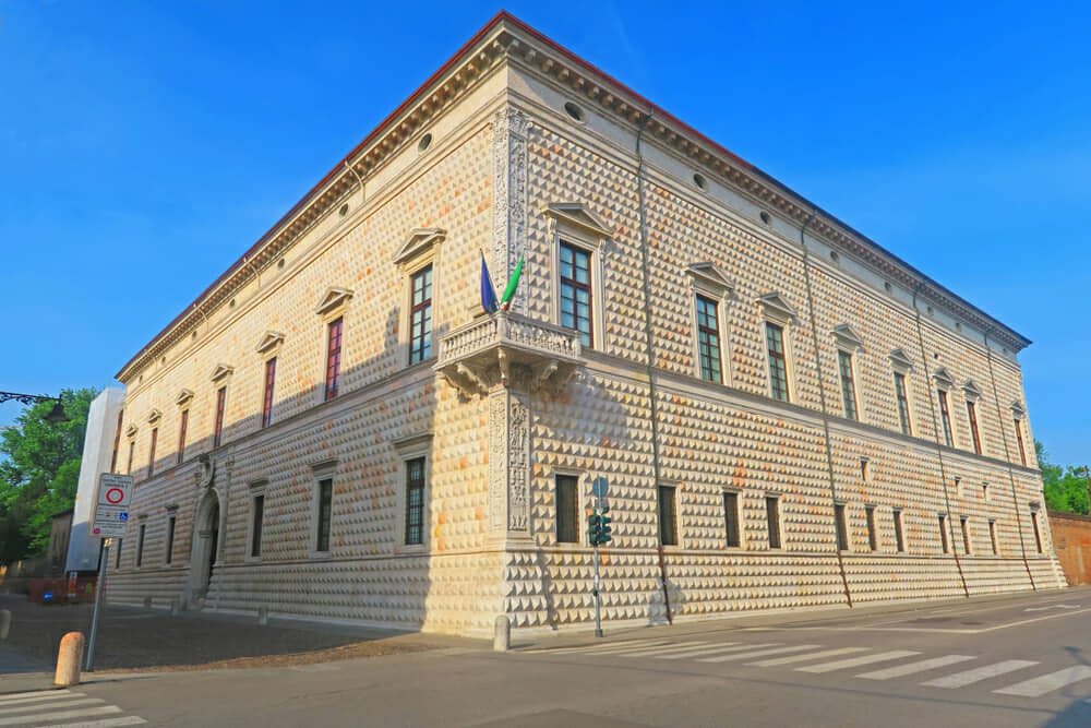 Palazzo dei Diamanti a Ferrara | PaesiOnLine